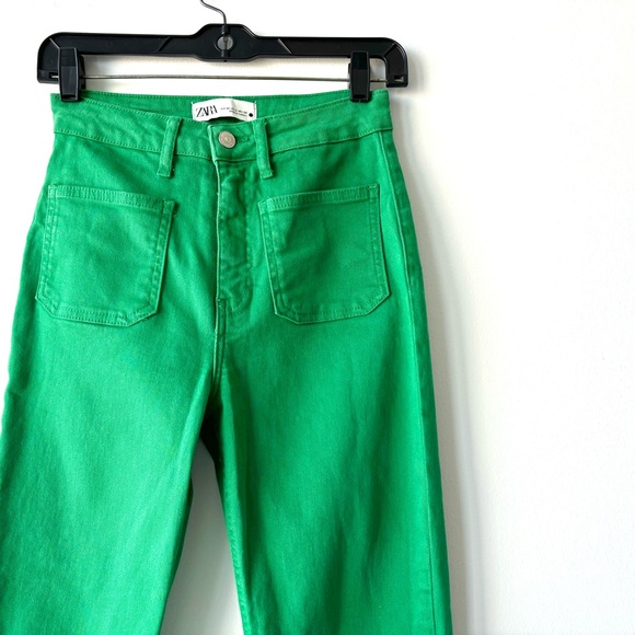 Zara High Rise Green Front Pocket Flare Leg Ankle Jeans Size 2 - Picture 4 of 8